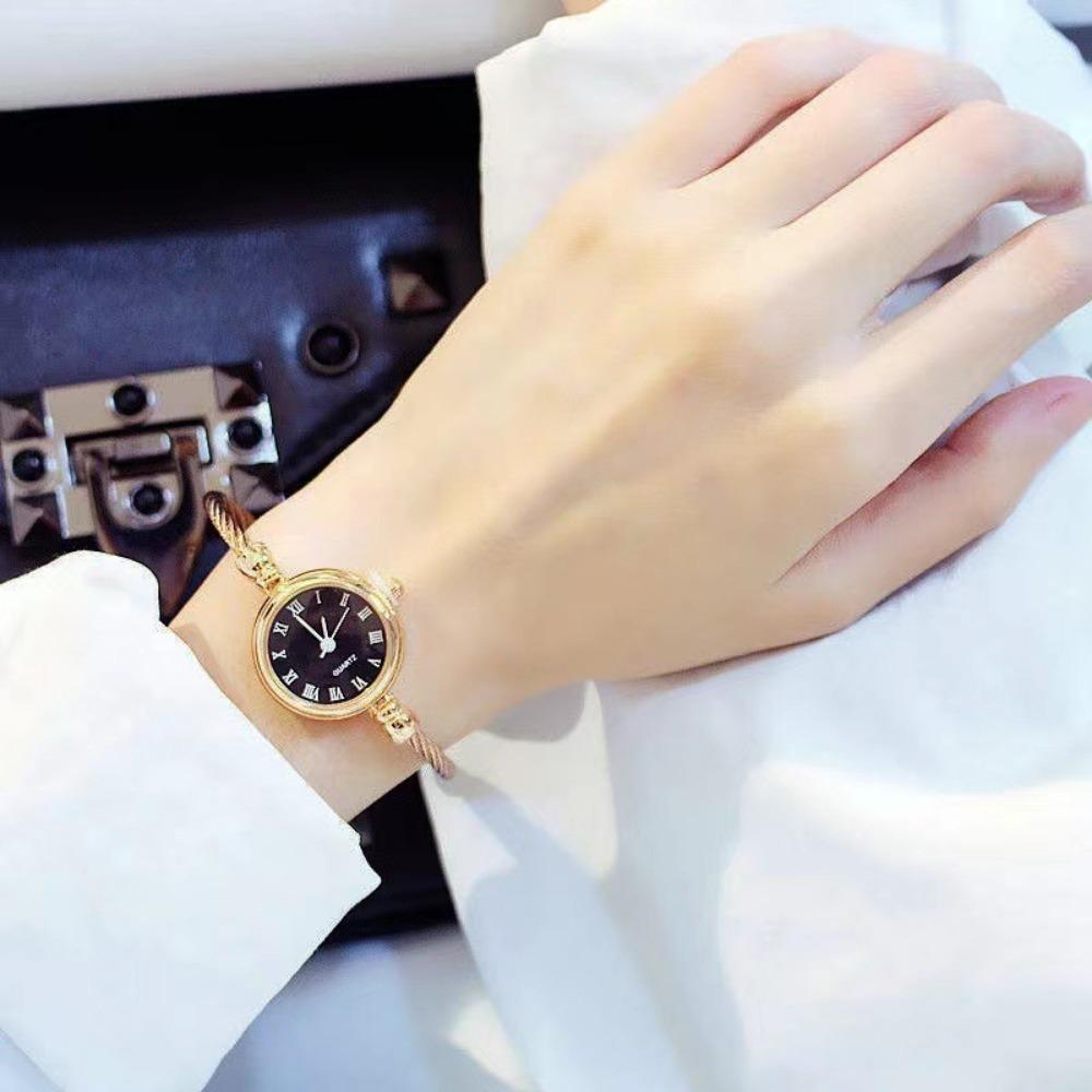 Watch Women's Open Bracelet Watch Temperament Decorative Watch Simple Niche Quartz Watch