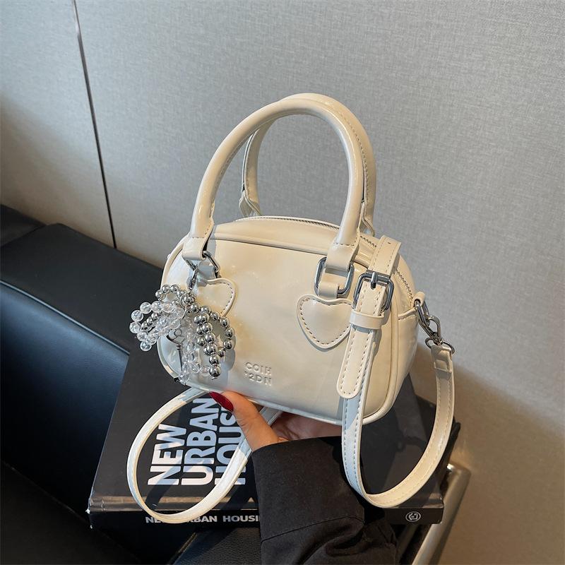 Summer popular small bag women's new fashion versatile messenger bag high-end portable bowling bag