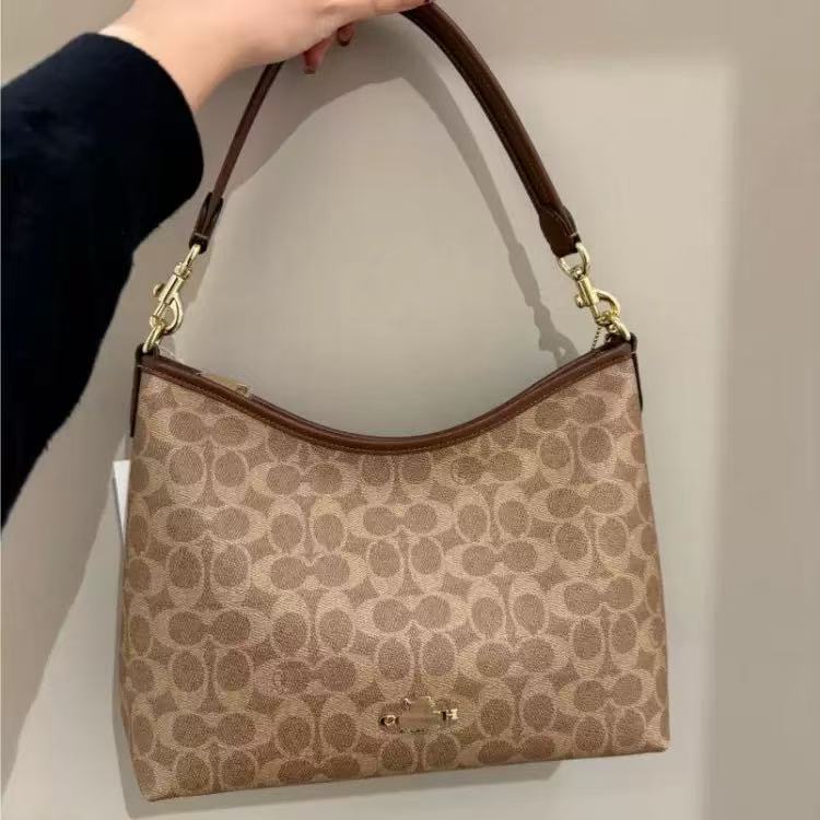 

Spring Laurel stray bag large capacity light luxury commuting out fashion shoulder messenger bag underarm women s bag 30*23*10CM