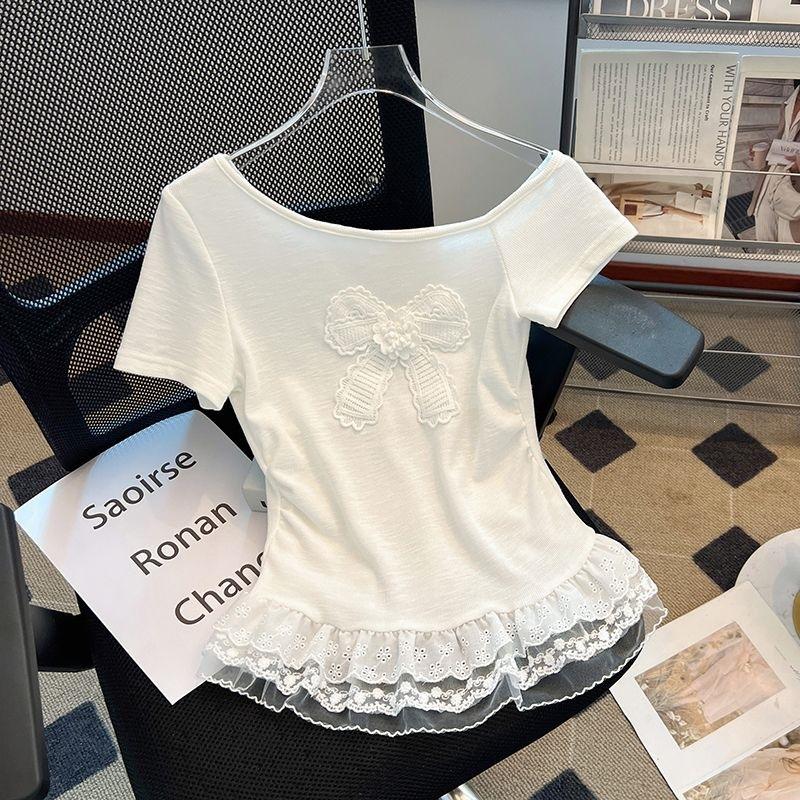 Korean version of high-end design diagonal neck off-the-shoulder short-sleeved summer new wear with splicing lace lace slim top