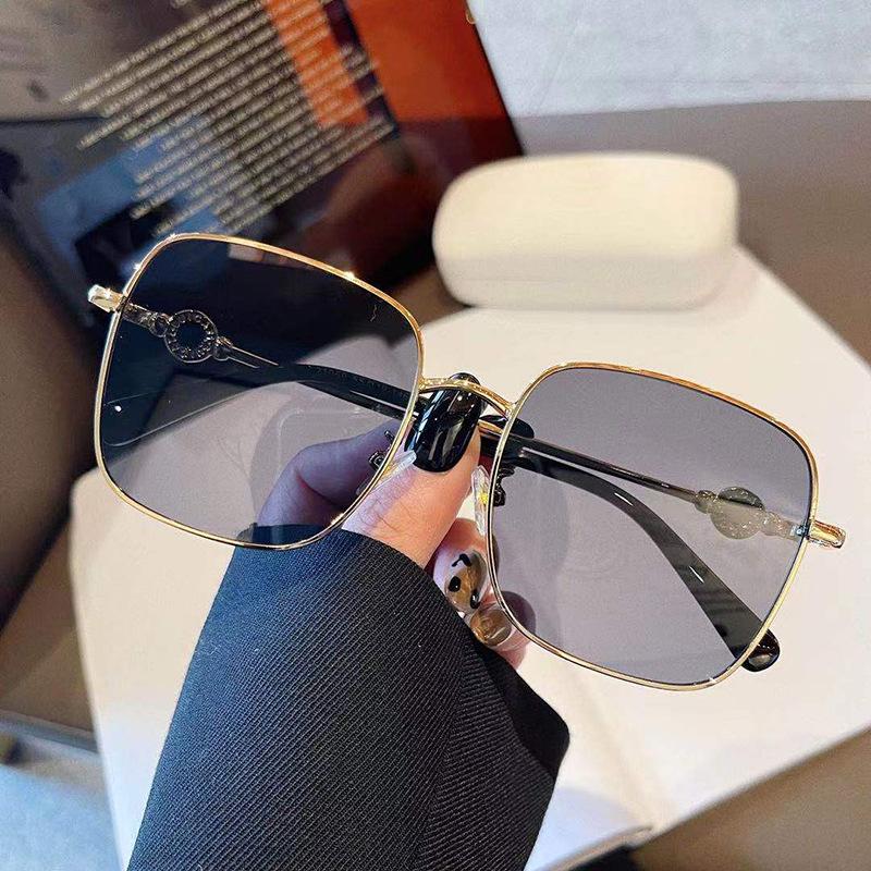 Vintage Retro Style Sunglasses Women Square Shape Uv400 Protection Men Women Glasses Alloy Frame Driving Hiking Sunglass