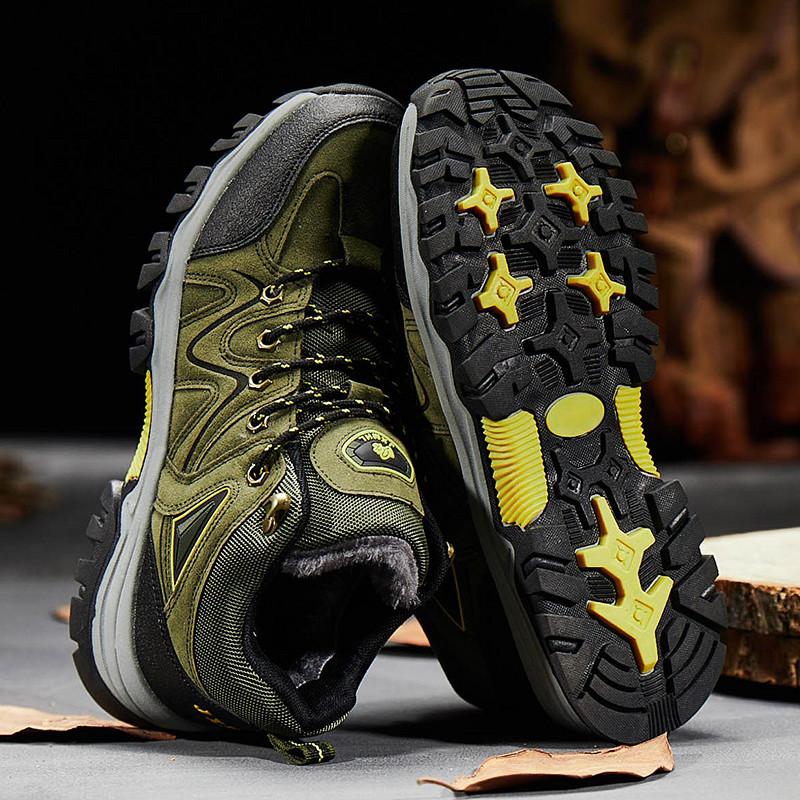Men Winter Boots Hiking Shoes Green Men Casual Outdoor Climbing Athletic Shoes Warm with Fur Large Size