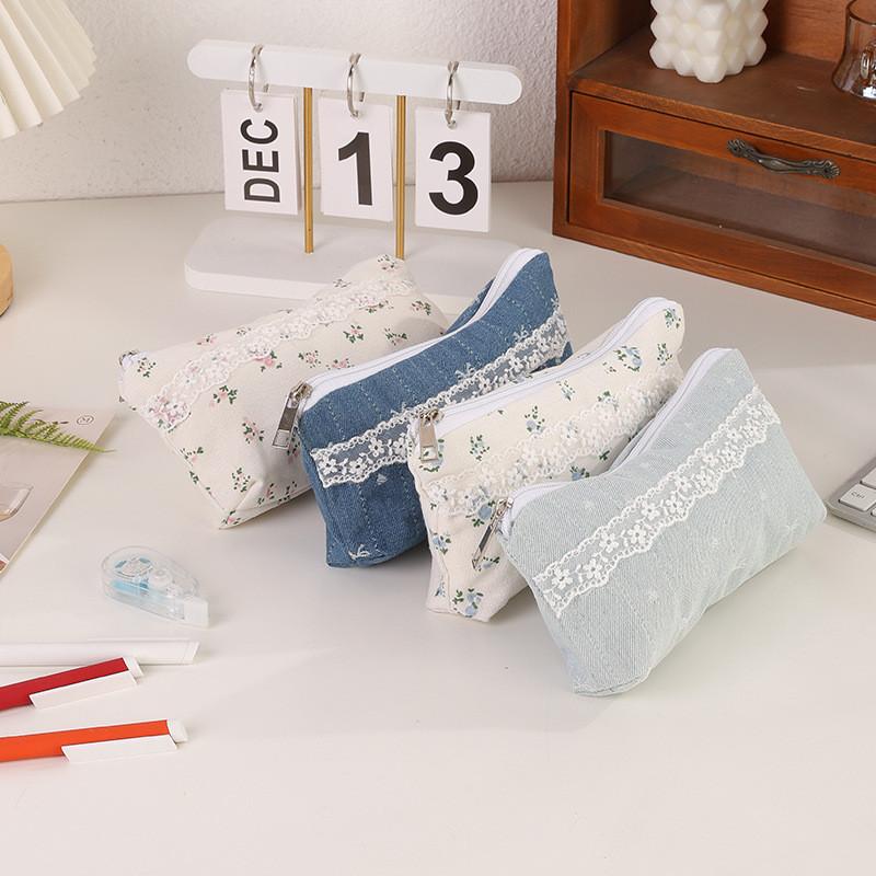 Floral Pattern Students Pencil Bag With Durable Canvas Material For Girls And Teens