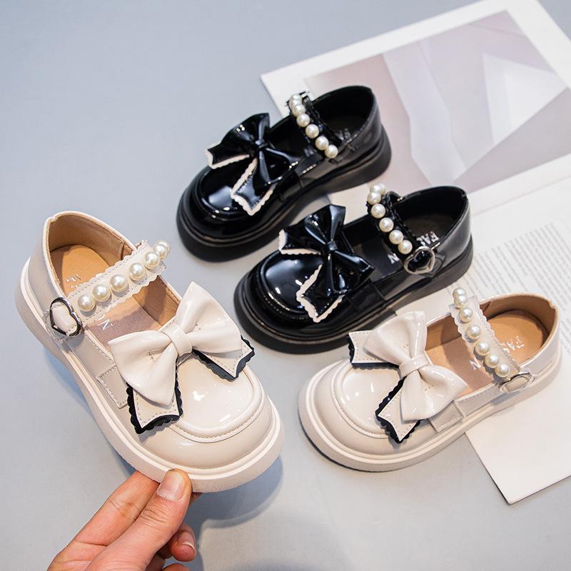 Spring New Patent Leather Girls Butterfly Flower Fashion Soft Sole Leather Shoes