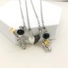 2PCS/set Fashion Astronaut Couple Necklace A Pair of Magnetic Astronaut Pendant Collarbone Chain Valentine Day Gift Jewelry
