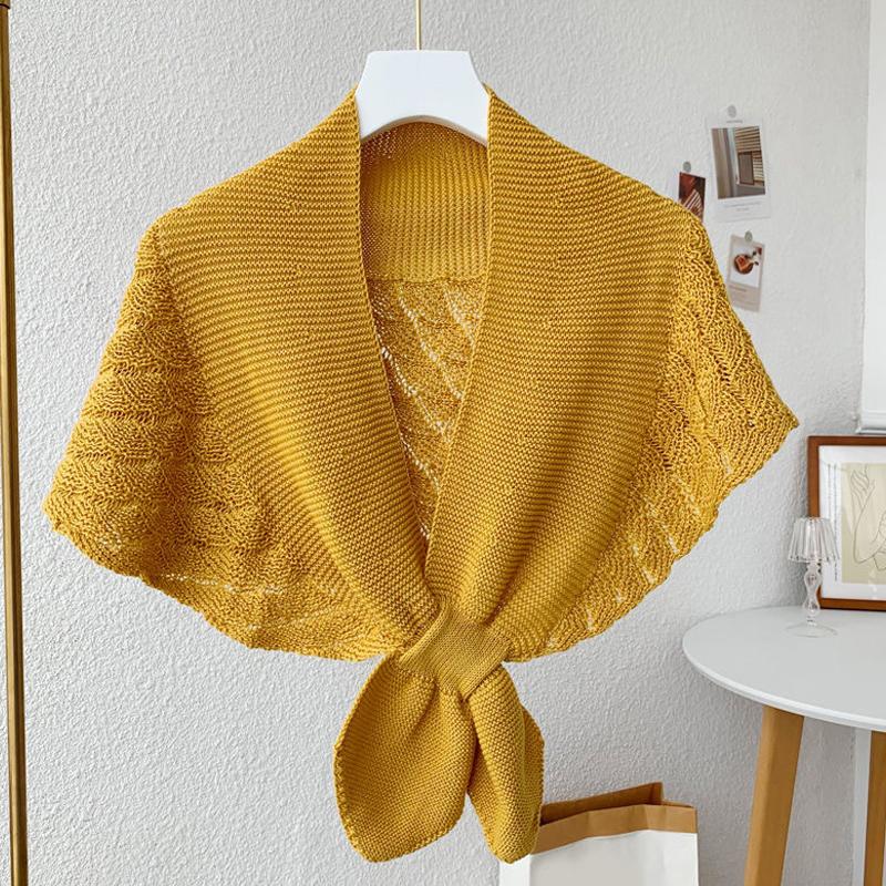 Kvinners fasjonable strikkesjal kan brukes i alle årstider. Allsidig high-end sjal. Solbeskyttelse og varmt skjerf