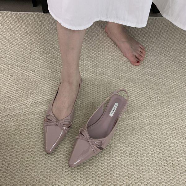 French temperament high-end bow patent leather pointed women's shoes spring 2025 new low-heeled shallow-mouth women's single shoes