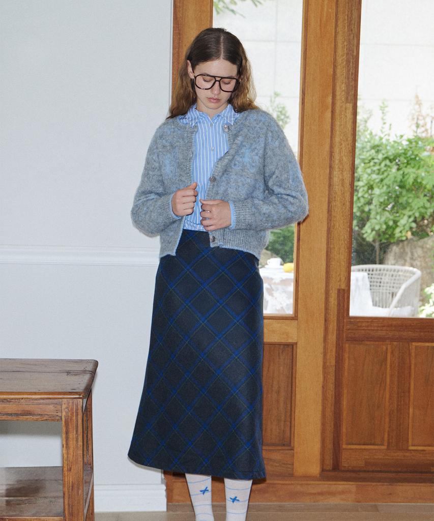 Baitalssain Check Wool Skirt (2C) (Blue)