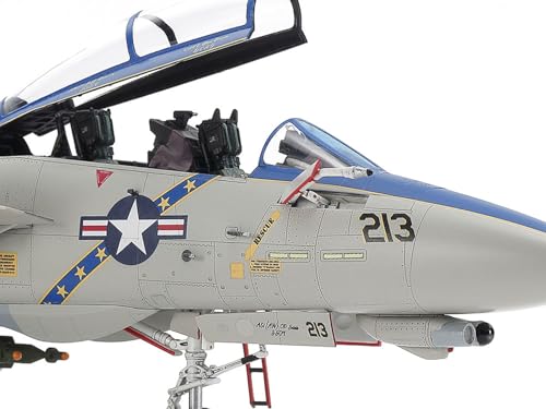 Tamiya 1/72 Warbird Collection No. 95 Grumman F-14D Tomcat Plastic Model Kit 60795 (Airplane)