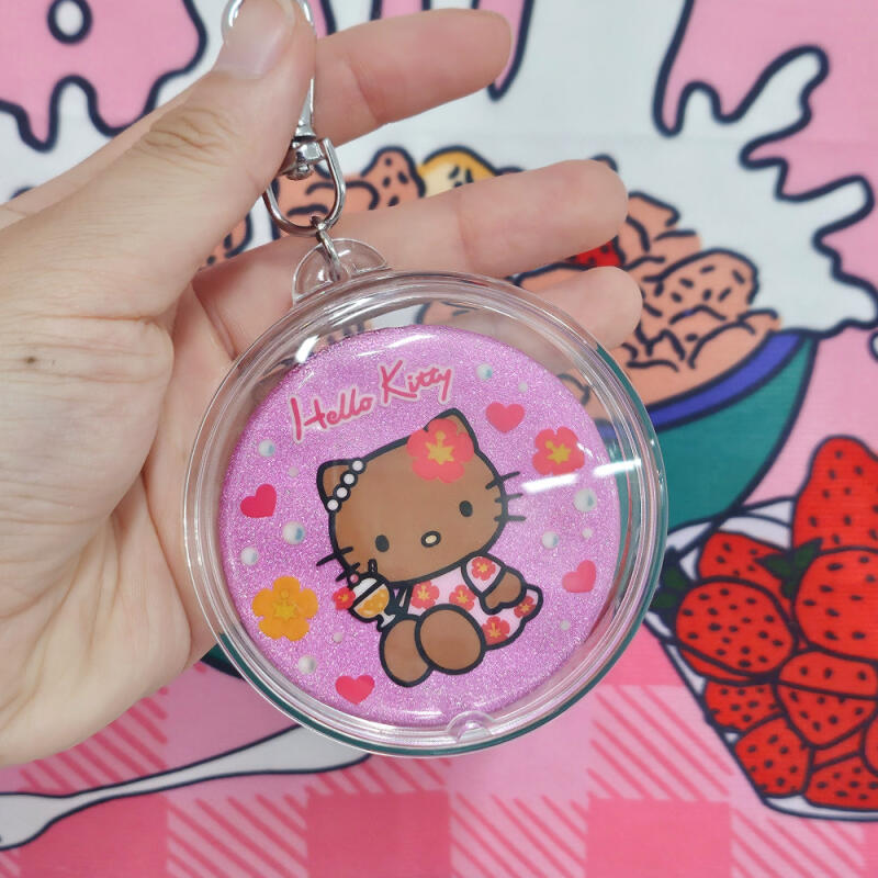 Making a Circular Transparent Pin Badge Storage Case Keyring 58mm