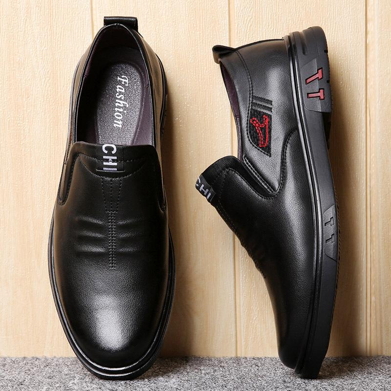 Echtes Leder Herren Slipper Schuhe Flach Mode Marke Herrenschuhe Reines Schwarz Cooler Streetstyle
