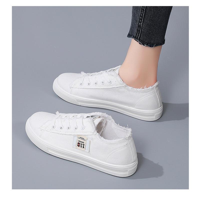 The New Student Flat Sports Sneakers   Large-sized Women's Singles