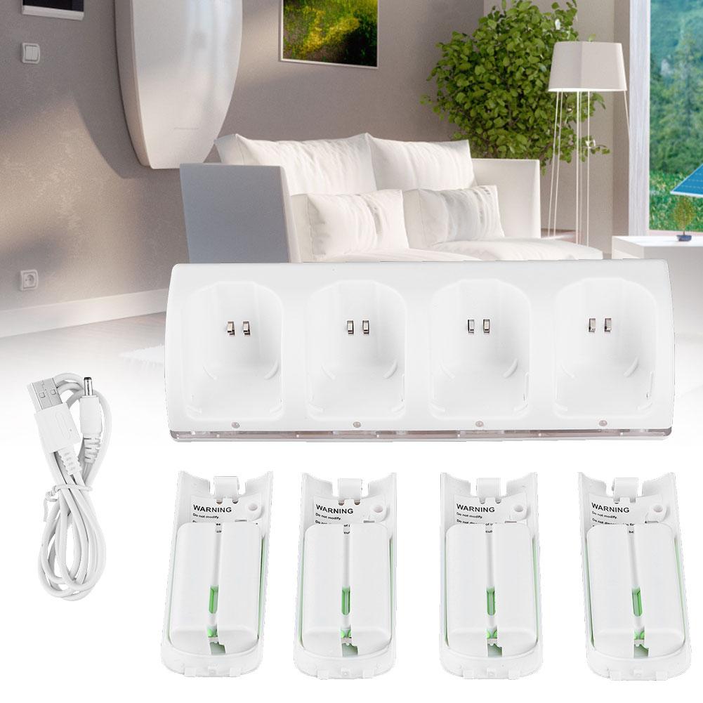 Bílá nabíjecí stanice 4 v 1 s 4 ks 2800mAh baterií pro Wii / Wii U ovladače2800mAh