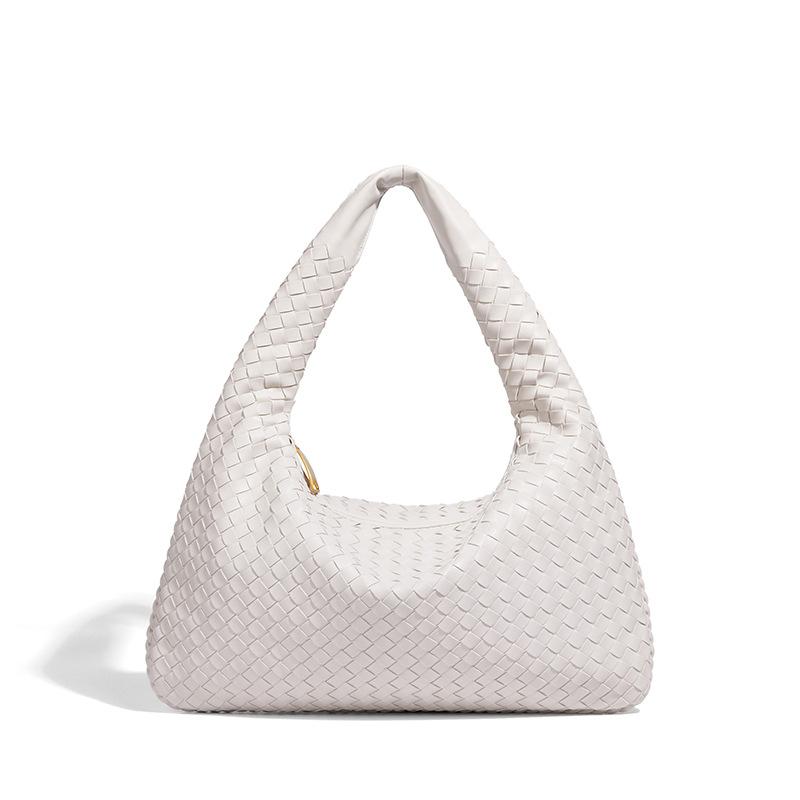 Y New Woven Large-capacity Shoulder Portable Underarm Women's Bag Hand-woven