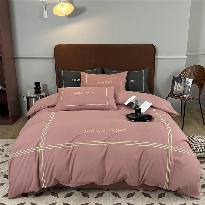 Cztery Pory Roku Uniwersalna Pościel Lekki Luksus Premium Prześcieradło Czteroczęściowy Zestaw Haft Prosty Zestaw Kołdry Trzyczęściowy Zestaw Pościeli