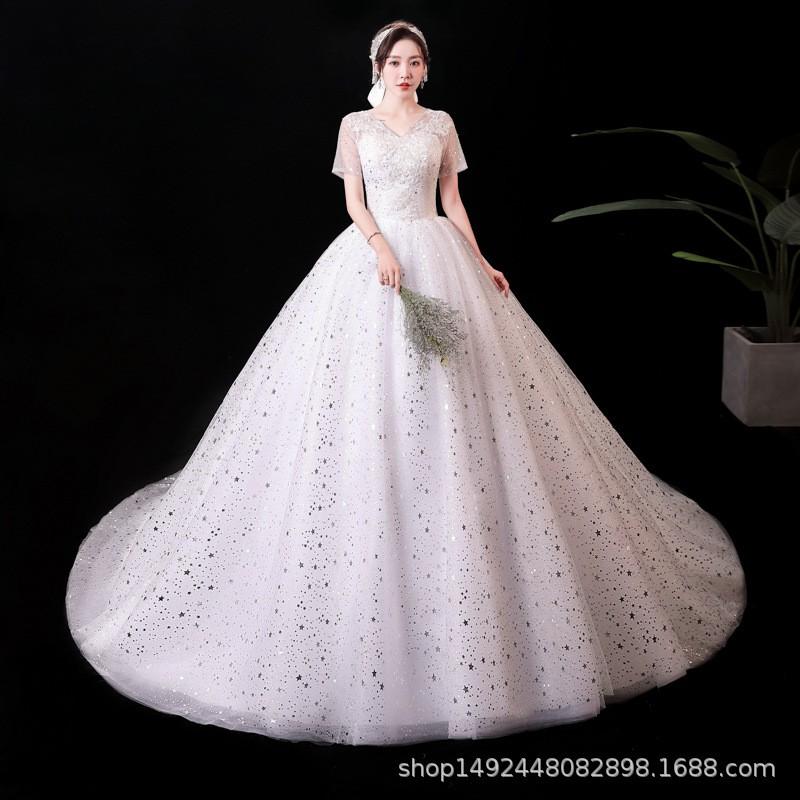 Elegant A-Line Wedding Dress With Train Lightweight Tulle Satin Boho Chic Petite Brides Outdoor Beach Ceremony