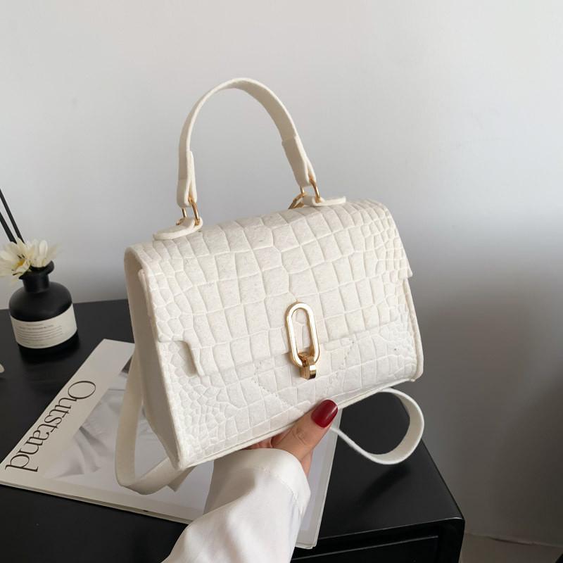 Stilvolle und schicke Vintage-Umhängetasche für den Sommer 2023 Trendige Handtasche in mehreren Farben