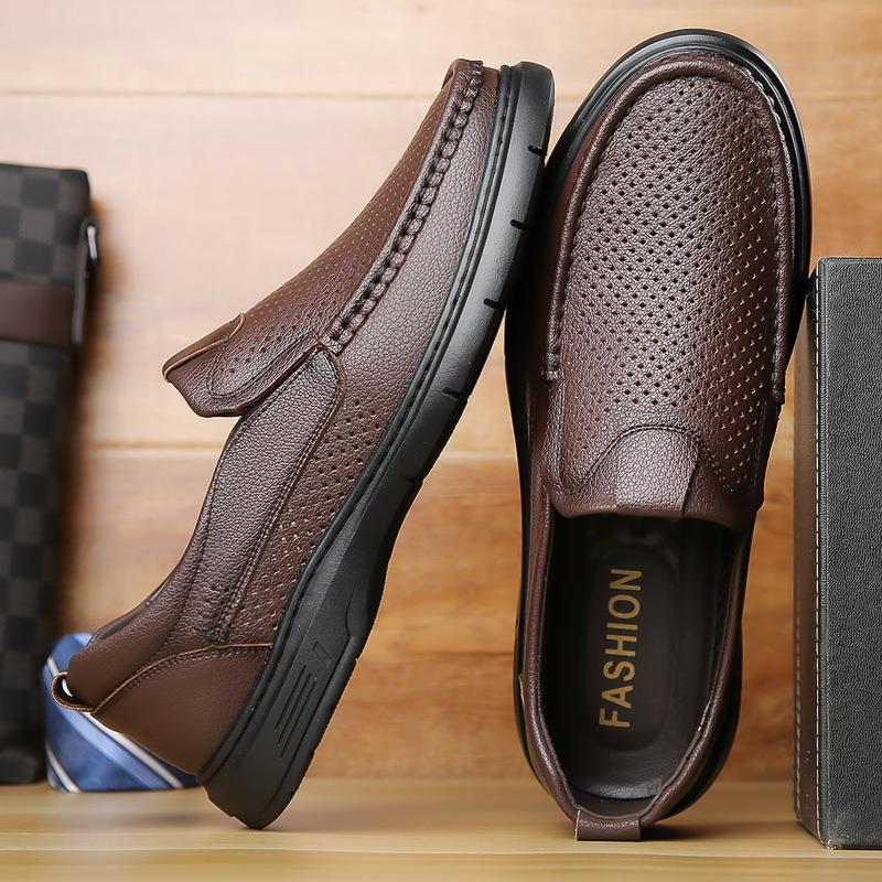 

Летние полые кожаные туфли мужские дышащие деловые повседневные кожаные сандалии на одной педали с мягкой подошвой для мужчин среднего возраста, папины туфли 44 коричневый