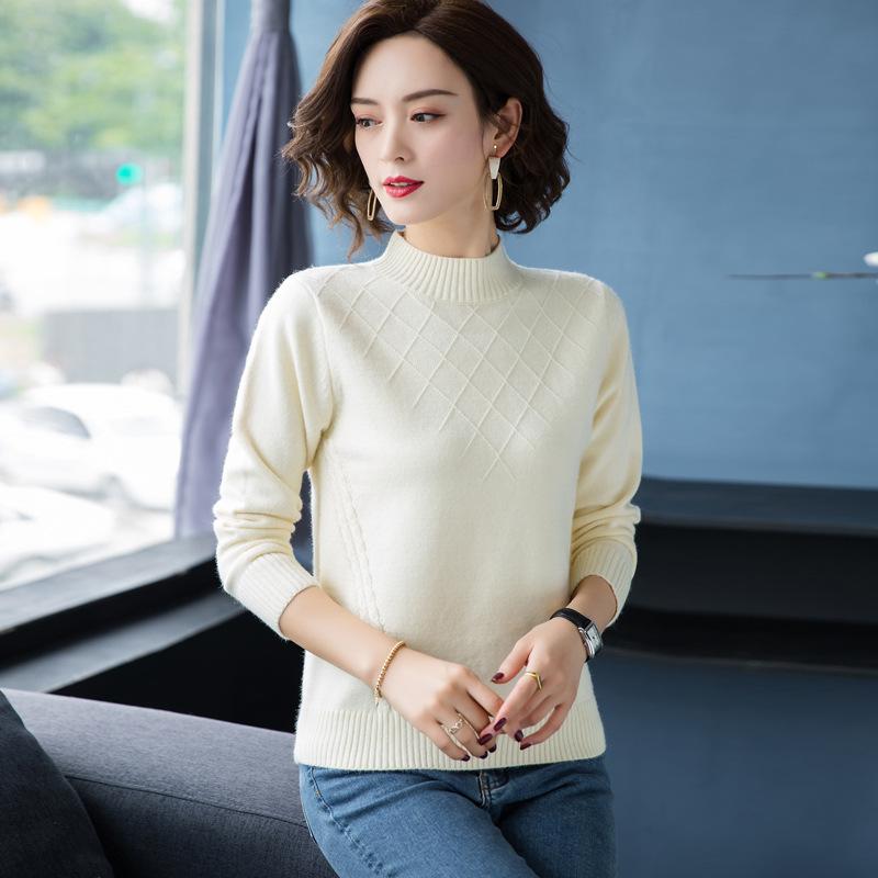 Checkered Semi High Neck Pullover Sweater for Women Loose Fit for Mothers Warm Long Sleeved Casual Knit Sweater Autumn and Winter