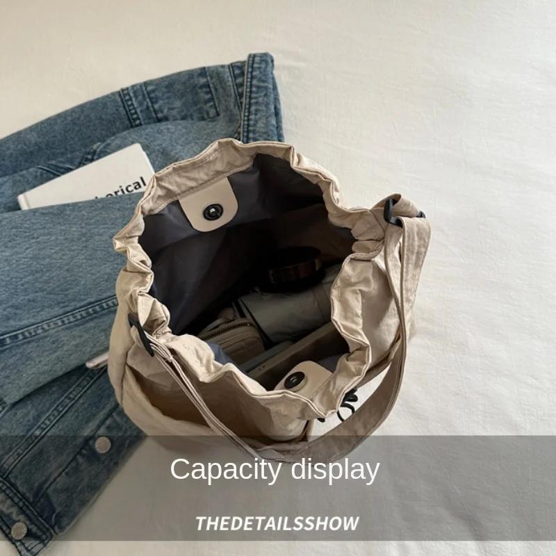 Большая женская сумка для отдыха — фото 8