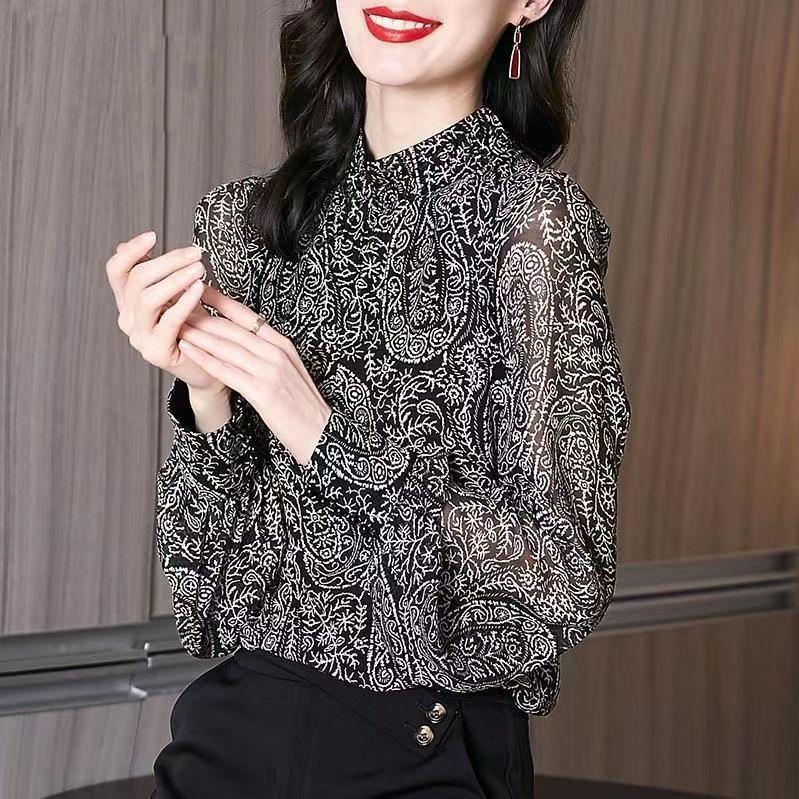 Spring Top, Small Shirt, Long Sleeved Shirt, Women's Floral and Age Reducing Chiffon Shirt