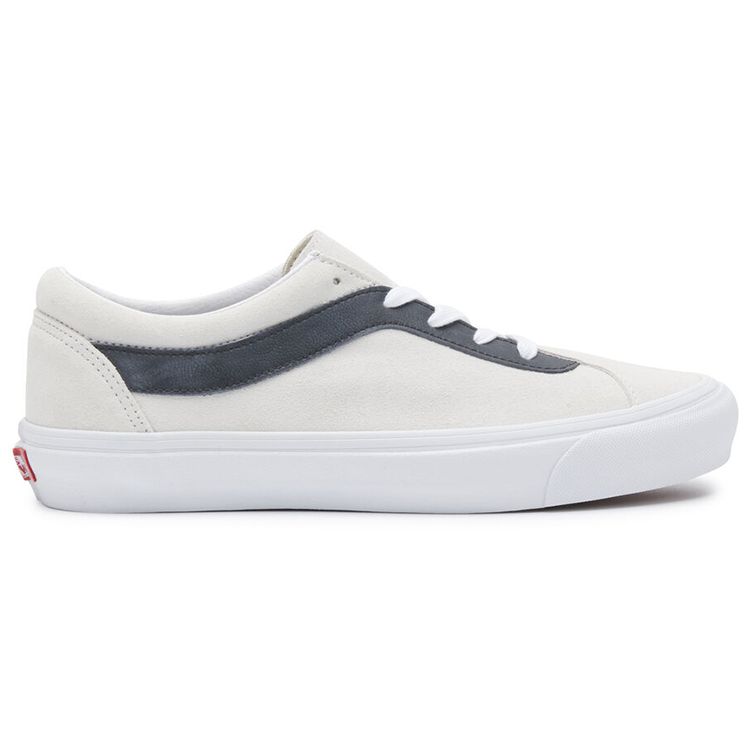 Vans Bold Ni Low Top Skate Shoes Unisex Sneakers White Black VN0A3WLPOIP