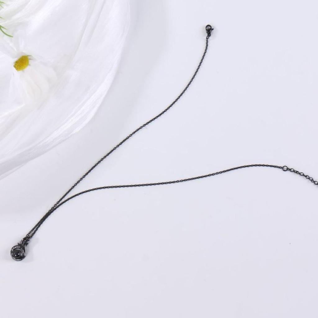 Luxury Titanium Heart Projection Necklace: 100 Languages 'I Love You' Non-Fading Clavicle Chain