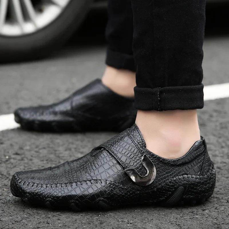 Prawdziwa skóra Męskie Mokasyny wsuwane Miękkie Codzienne Mokasyny ręcznie robione Buty na co dzień Oddychające Płaskie Wygodne dla mężczyzn buty