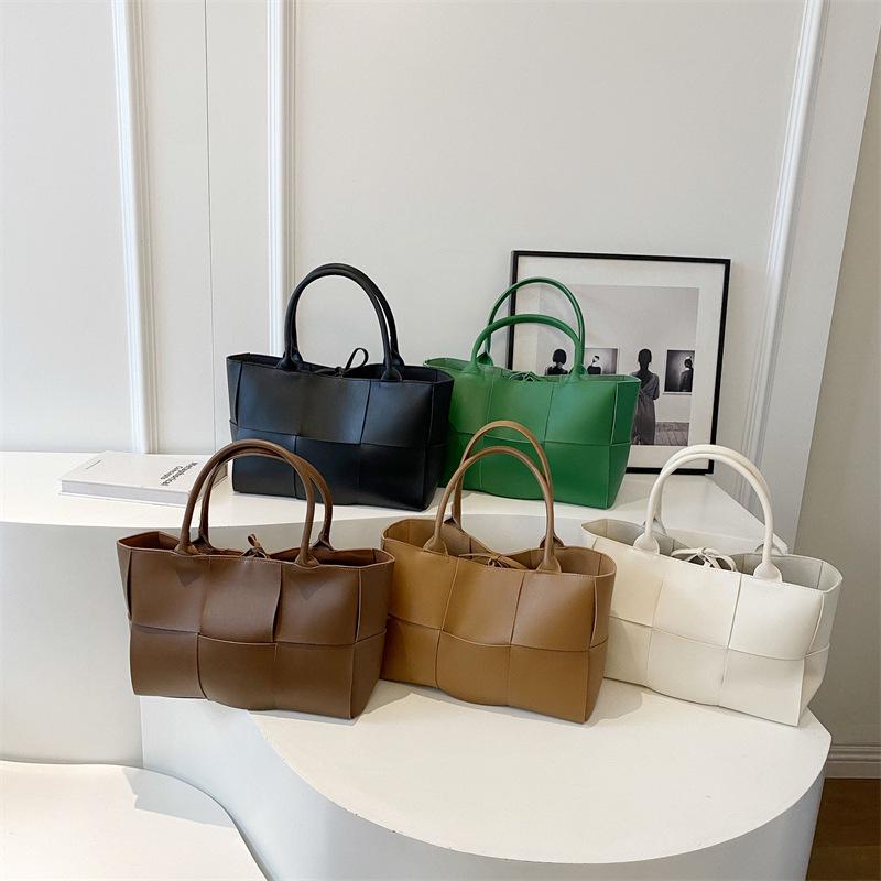 Borsa a Trama da Donna Primavera 2025 - Borsa a Spalla Versatile di Grande Capacità