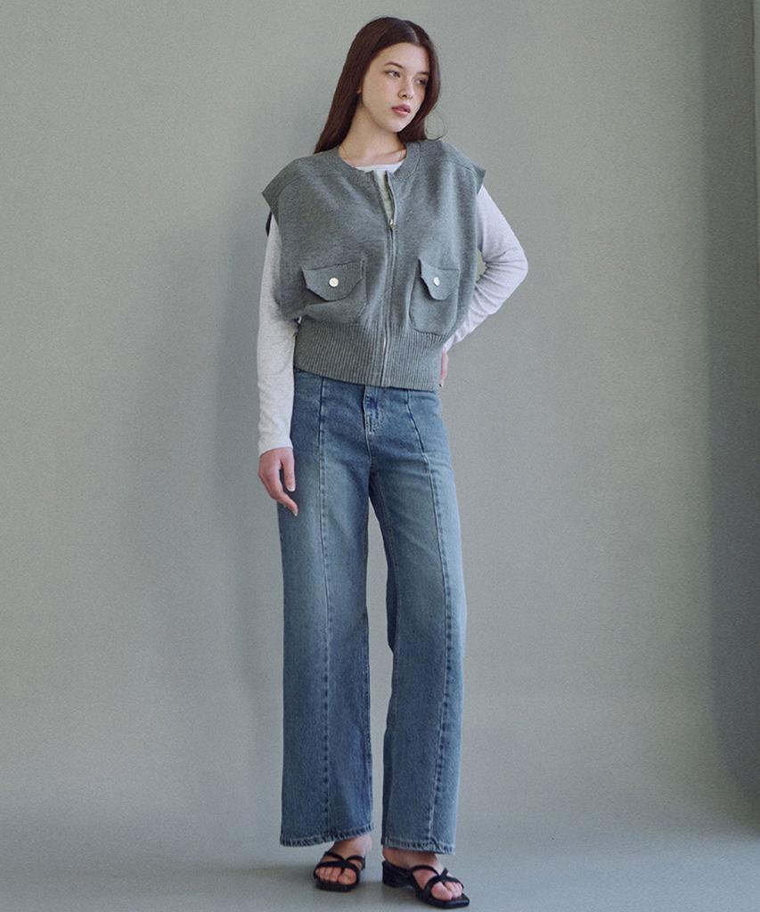 LUSIDA Comfort Button Knit Vest