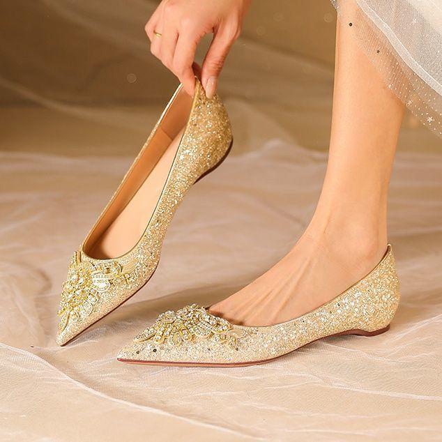 Champagne main wedding dress niche high-end pointed flat-soled single shoes 2025 height-increasing crystal wedding shoes are not tired of pregnant wom