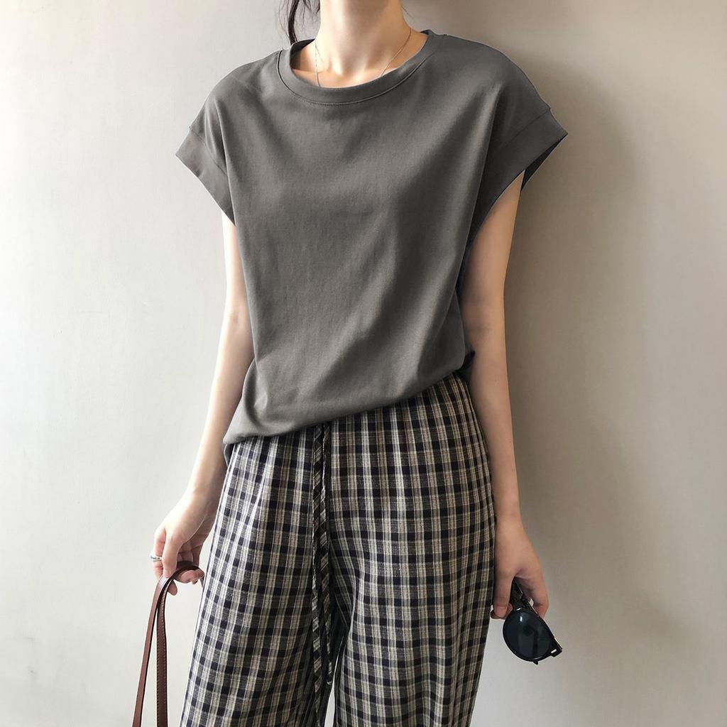 Korean Version of Temperament Summer New Versatile Women's Sleeveless Vest Top Design Sense Side Anti-light T-shirt