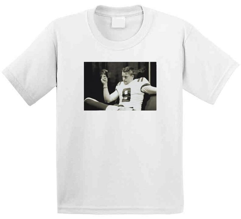 Joe Burrow Cigar Lsu Football Team Fan Unisex T-Shirt S