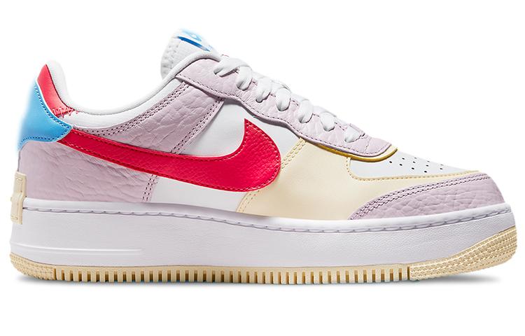 Nike Air Force 1 Low Shadow Rosa Regale Latte di Cocco Blu Universitario Rosso Fusione Donna DN5055-600