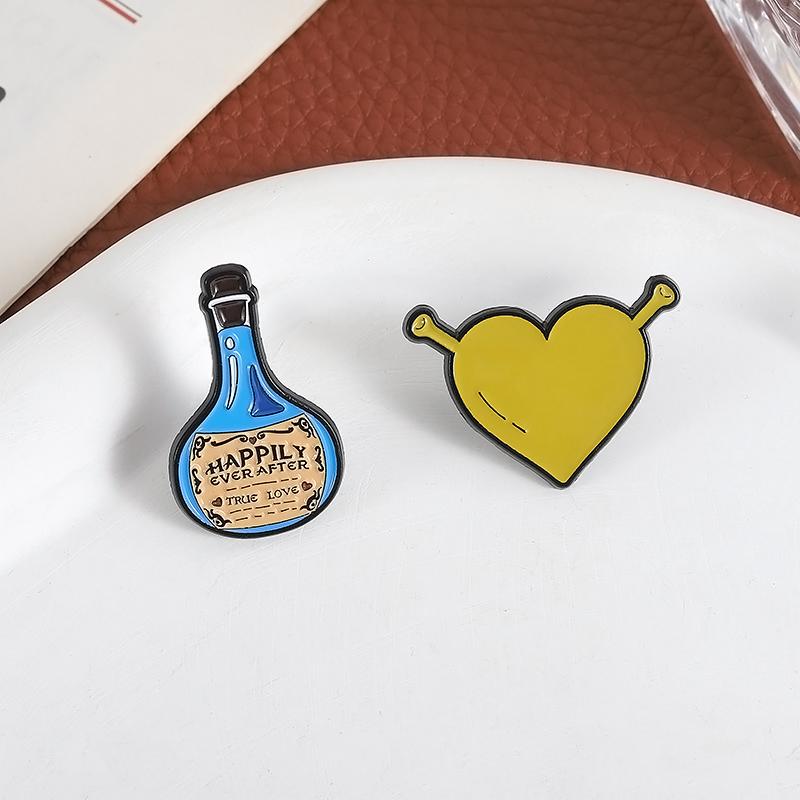 Cartoon Comic Movie Enamel Pins Custom Green Monster Brooches Lapel Badges Clothes Funny Jewelry Gift for Kids Friends