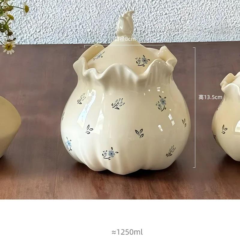 Exquisite Flowers Ceramic Jar Household Kitchen Desktop Storage Jar Decoration High End Restaurant Dining Table Vases Decoration