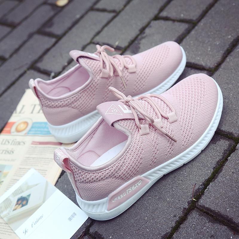 nike women's mesh fashion sneakers