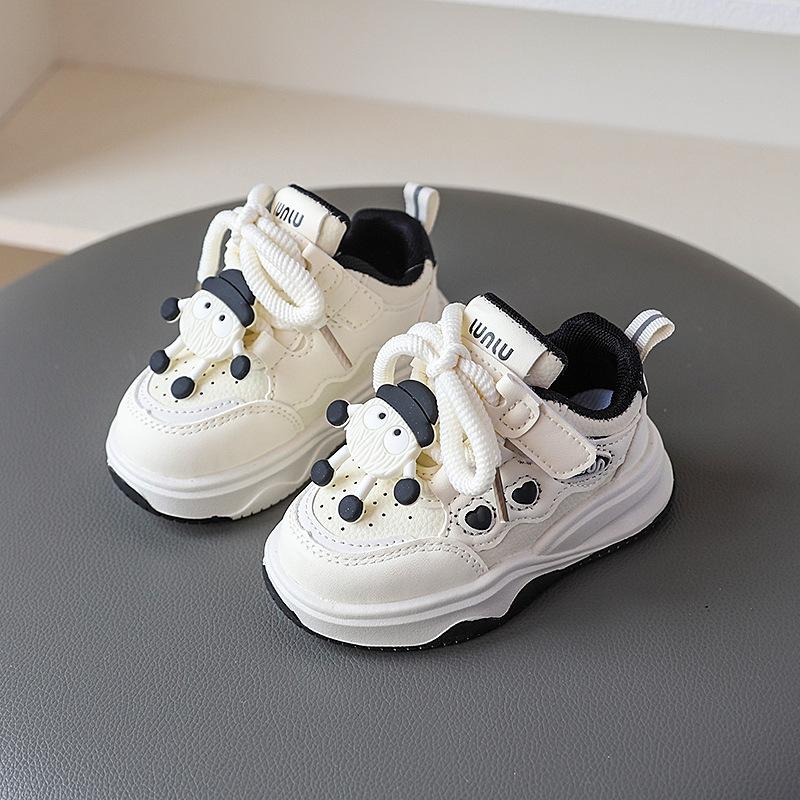 Kids Soft Sole Sports Sneakers Spring Autumn Casual White Shoes For Boys And Girls Comfortable Walking Trainers