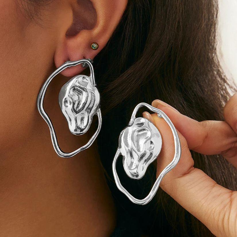 PuRui Goth Gold Color Creative Unique Wrinkled Texture Stud Earrings for Women Hollow Irregular Geometric Earrings Y2K Zircon