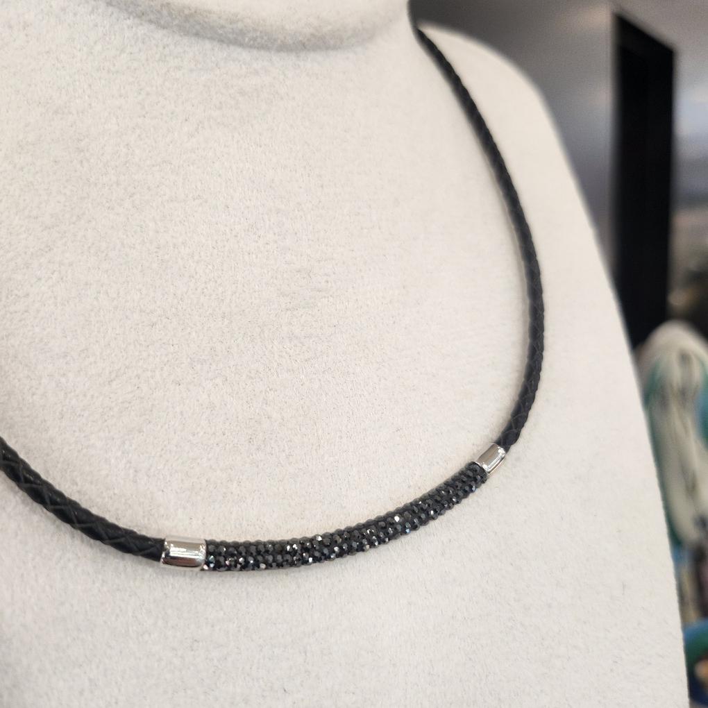 Atria Leather Chain Cubic Bar N Crystal Necklace OGGNEFR0003PCF