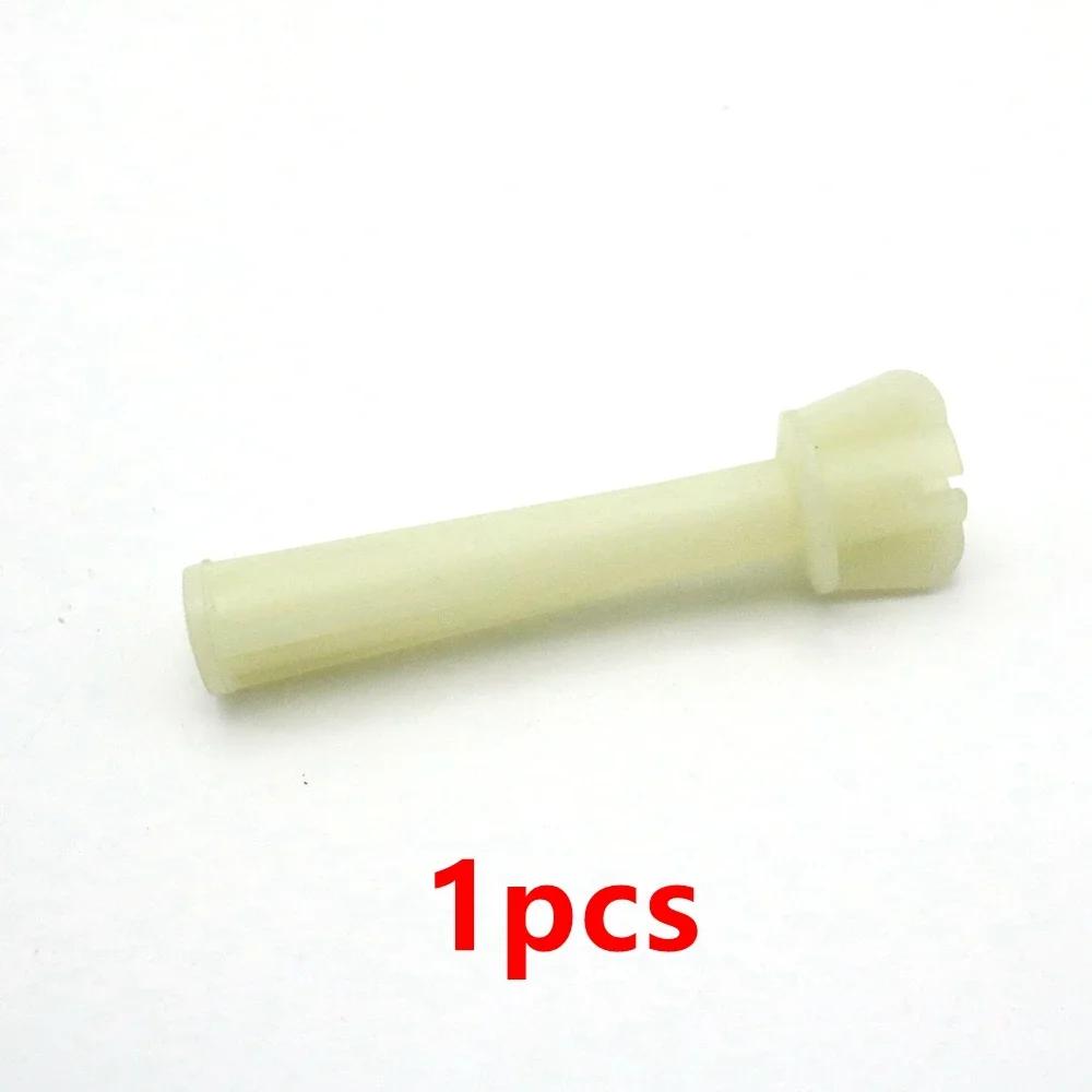 1pcs Rear Tail Light Fixing Screw Nut Buckle Clip Holder For Ford Ecosport