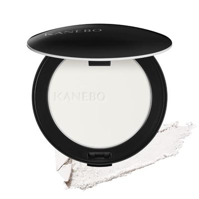 KANEBO Crystallized Fix Powder 01 Face Thin Perfect As a Gift Powder, 8.5g, Pore-Clearing, Transparency, Long-Lasting, Shine-Resistant, Compact,