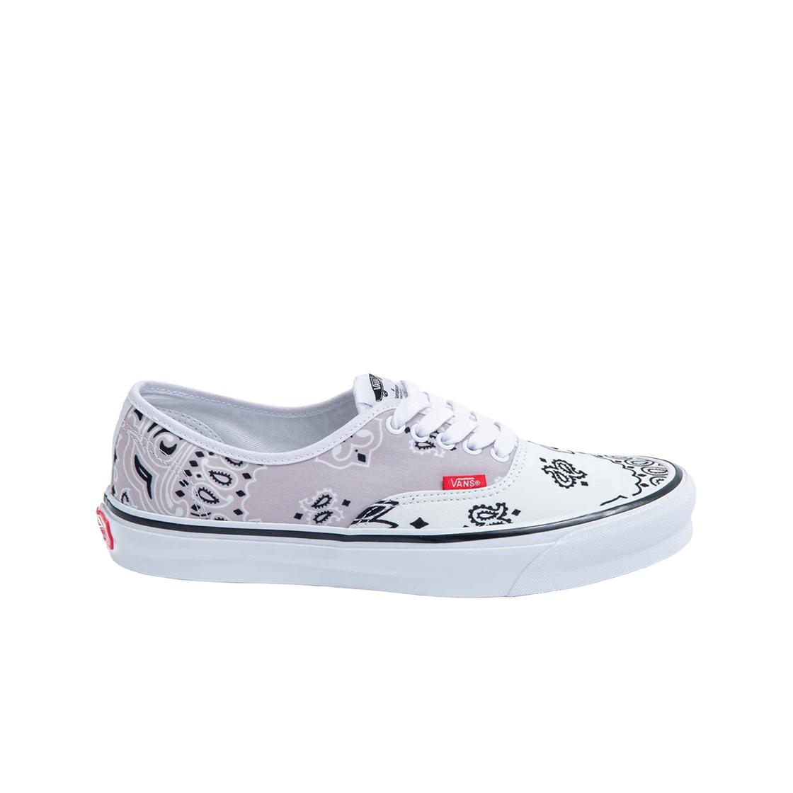 

Vans Vault X Bedwin & The Heartbreakers Og Authentic Lx Bandana Light Gray True White 260