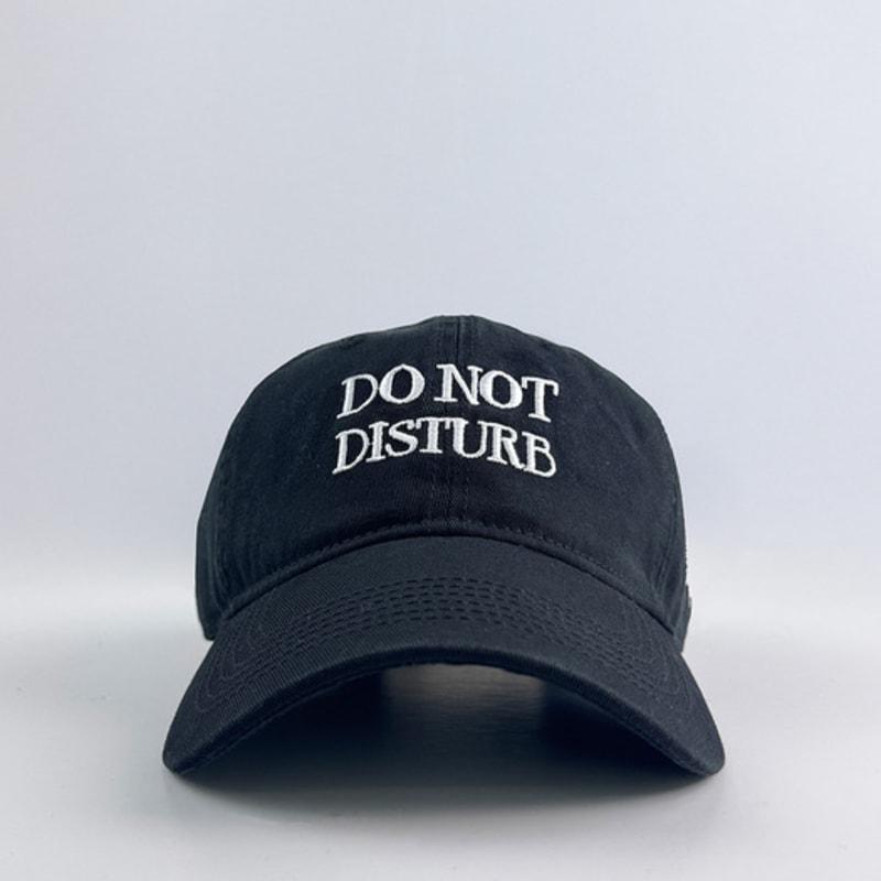 

2DREAMERS Не беспокоить Кепка Шапка single type