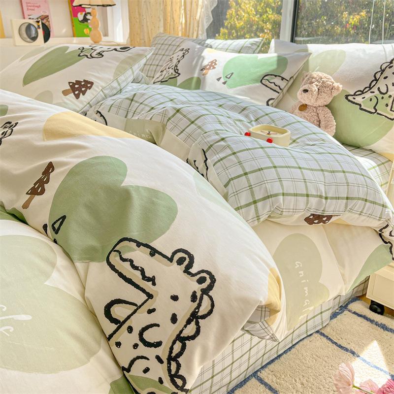 Bedding Four-piece Set, Cotton Pure Cotton Floral Quilt Cover, Bed Sheet Dormitory Three-piece Set