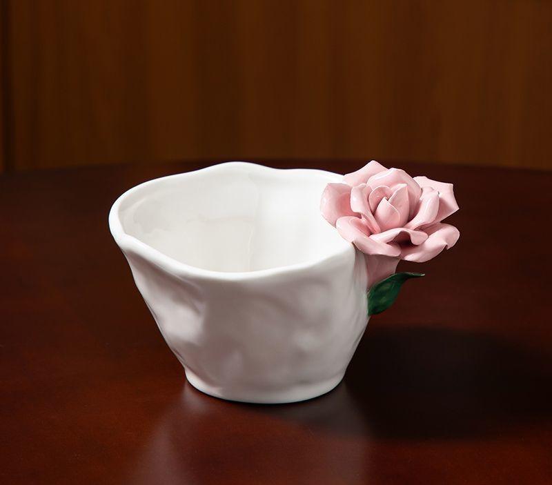 1 шт. Чашка с цветком ручной работы Роза Керамическая кофейная чашка Кружка Кружка Сувенир Чайная чашка Вечеринка послеобеденного чая Домашняя посуда Украшение 201-300ml