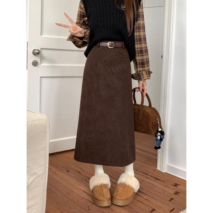 Women's High-Waist Corduroy A-Line Skirt with Back Slit, Slimming Mid-Length for Autumn/Winter