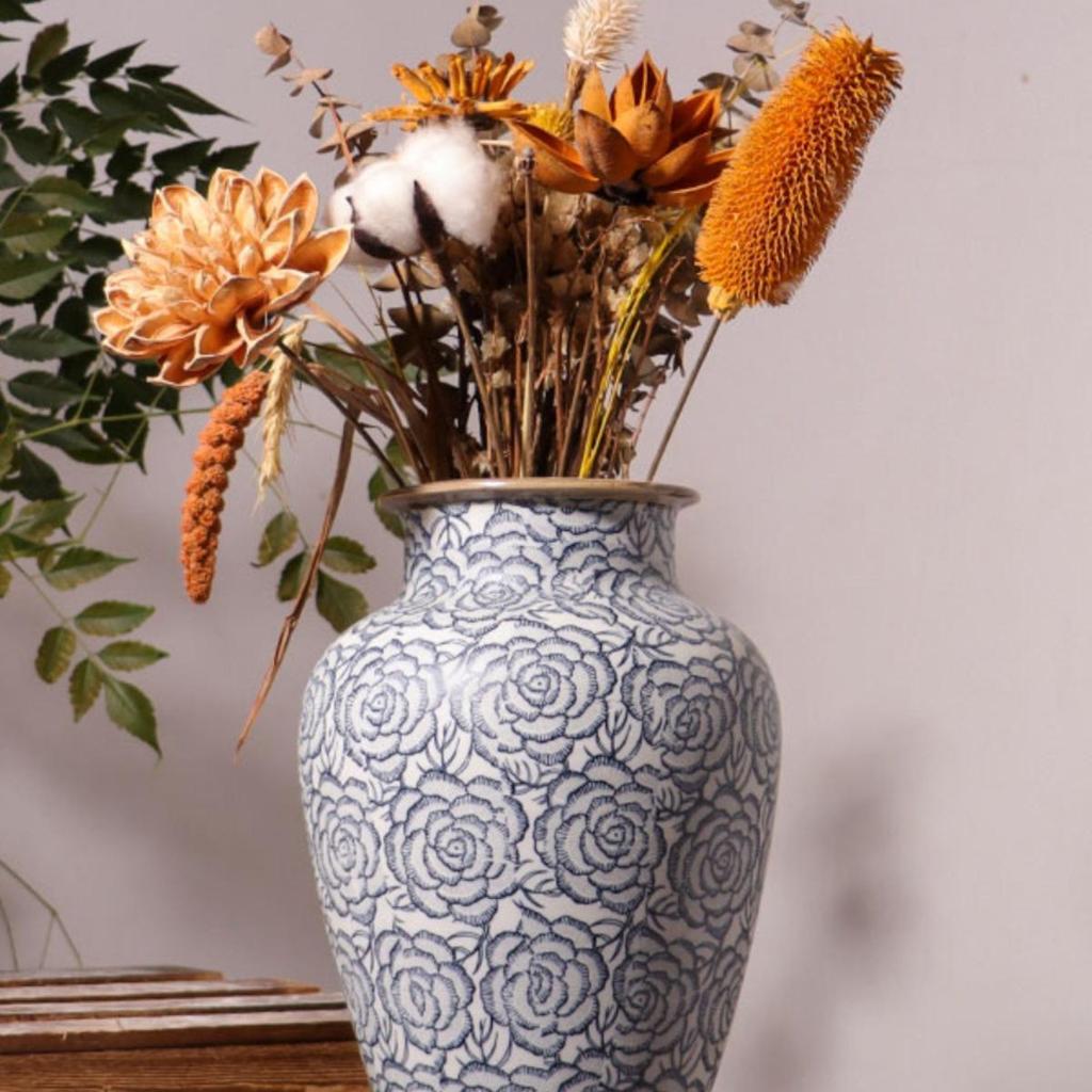 Chinese Retro Blue and White Porcelain Vase for Floral Arrangements