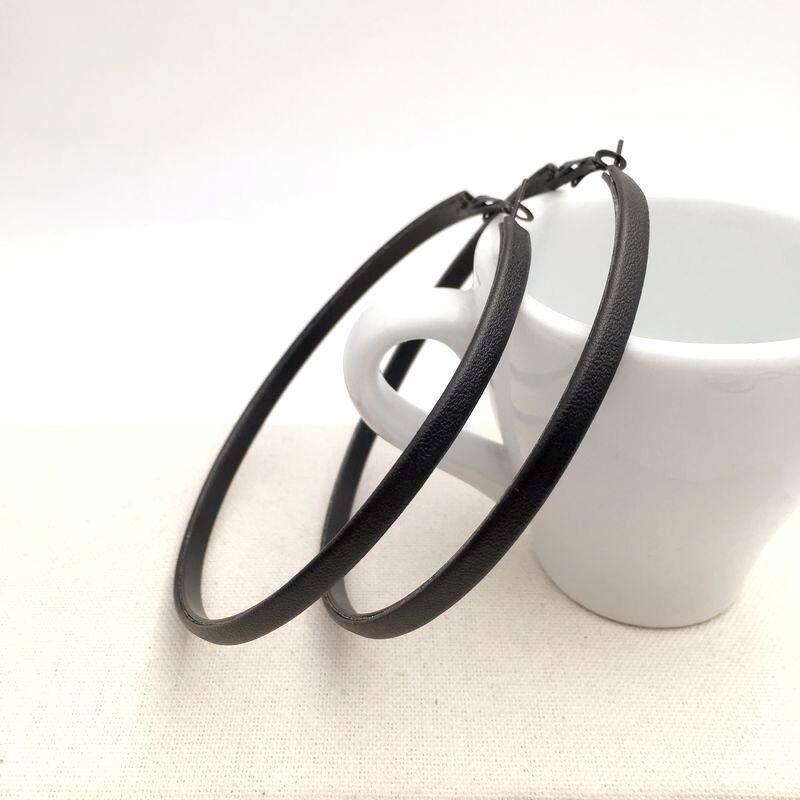 Matte Black Leather Big Hoop Earrings Exaggerated Ear Ring Female Circle Elegant South Korea Simple Personality Fashion