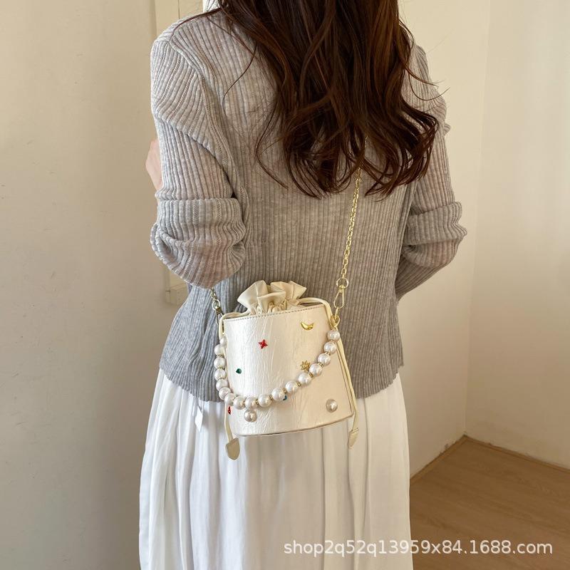 Feel small bag women's new pumping belt bucket bag women's casual chain bag beaded shoulder messenger bag